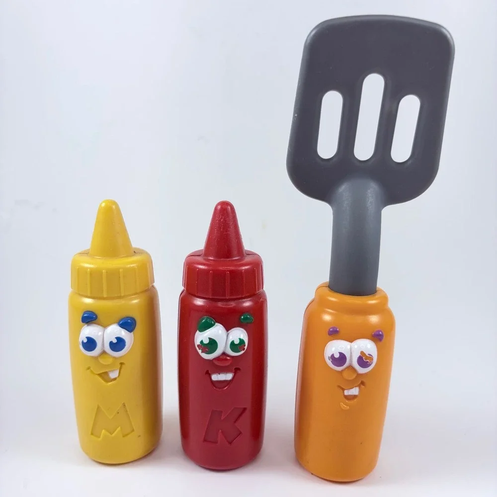 2002 Playskool Bobby Q Talking Grill Replacements Mustard Ketchup Spatula